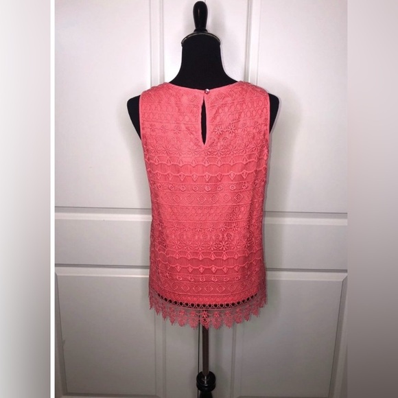 NWT. Adiva Crochet Sleeveless Top. Size S. - Picture 4 of 5
